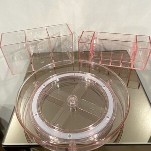 Pink Acrylic Makeup Organizers Rotating Tray Pink Blush Color Makeup Holders